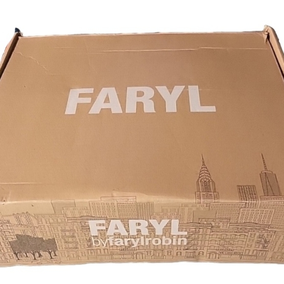 FARYL by Farylrobin Carlina Black Suede 8 M - Picture 3 of 4